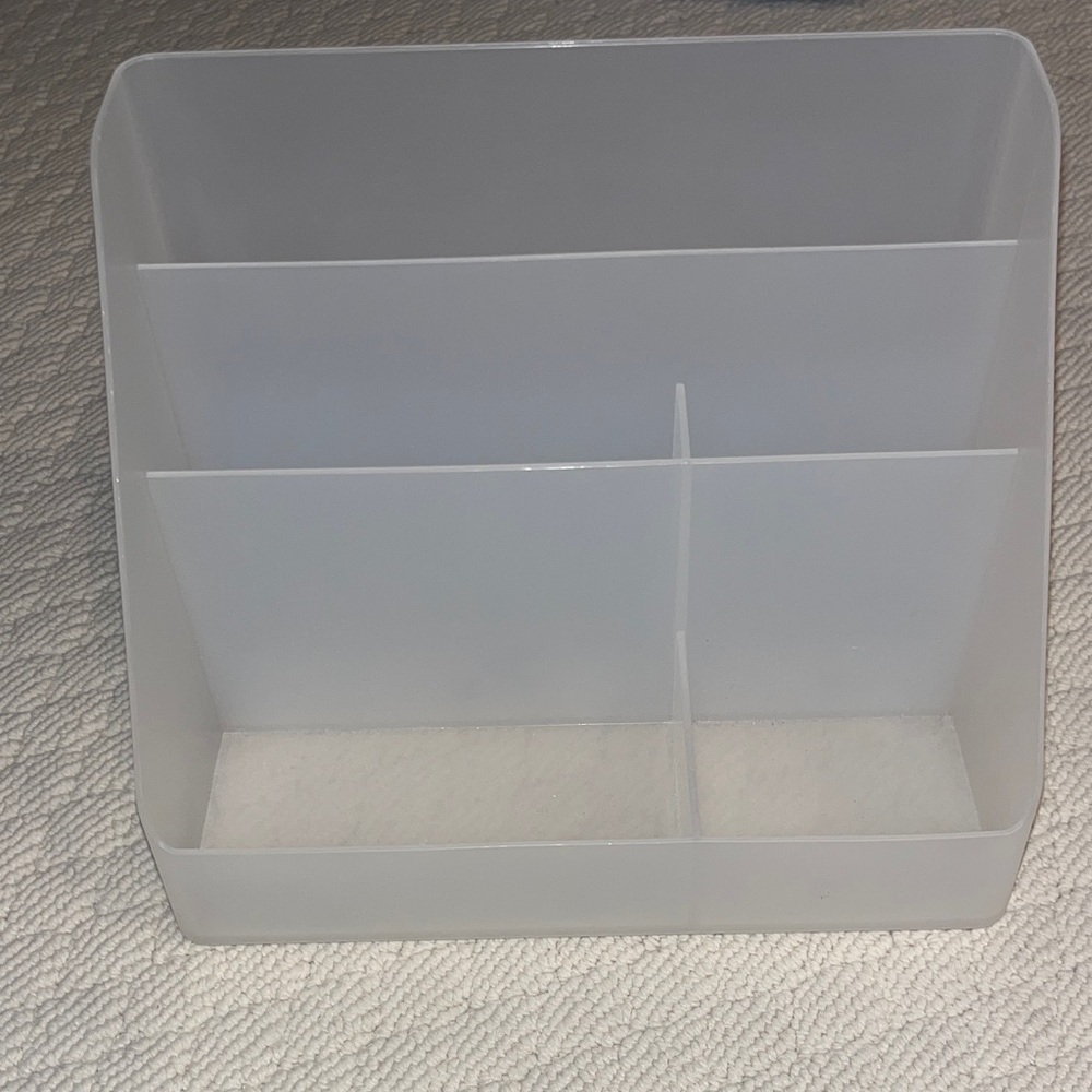 T.J.Maxx Frosted Makeup Organizer
